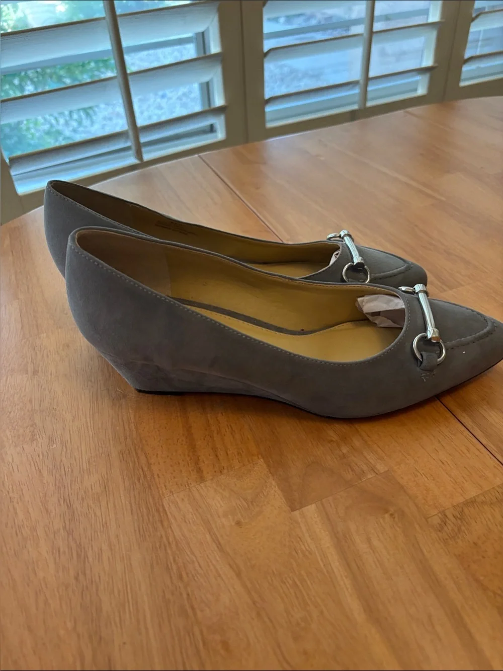 Talbots women pointed